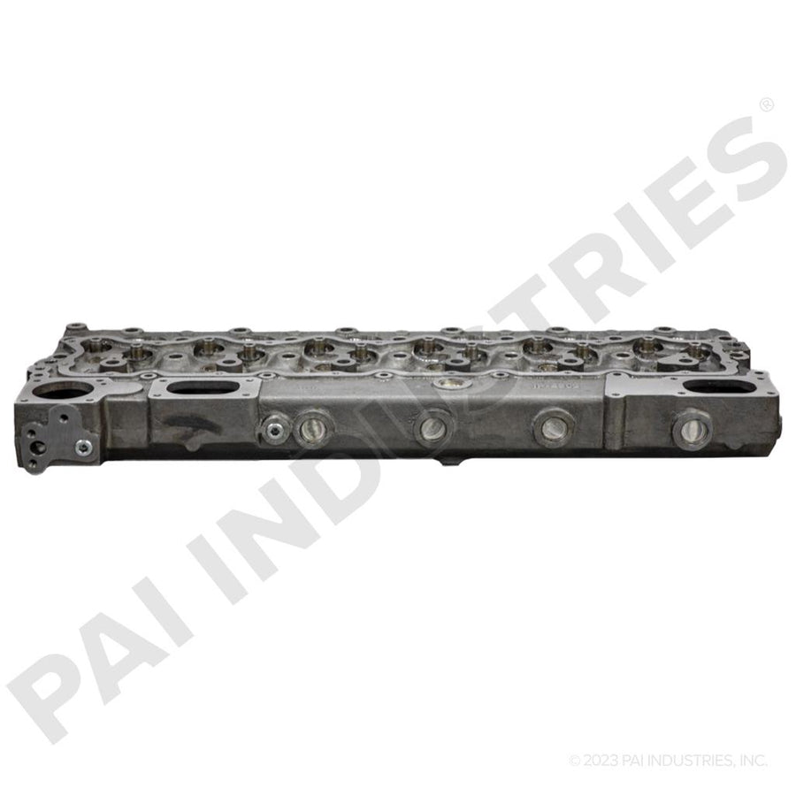 360452 CYLINDER HEAD