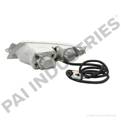 International / Navistar HEADLAMP