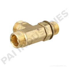 442016OEM International / Navistar 7.3 / 444 TRUCK ENGINES TEE FUEL FITTING