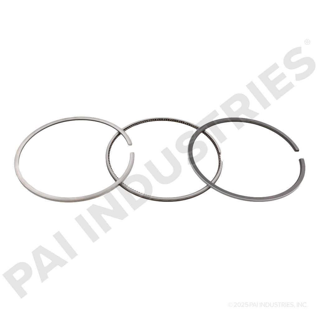 605099 Mercedes OM460 PISTON RING SET