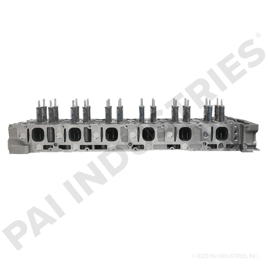 660009E Detroit DIESEL DD15 ENGINE CYLINDER HEAD ASSEMBLY