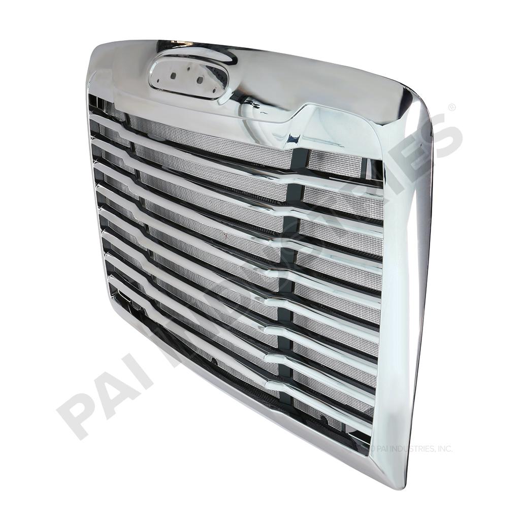 740331 Freightliner GRILLE
