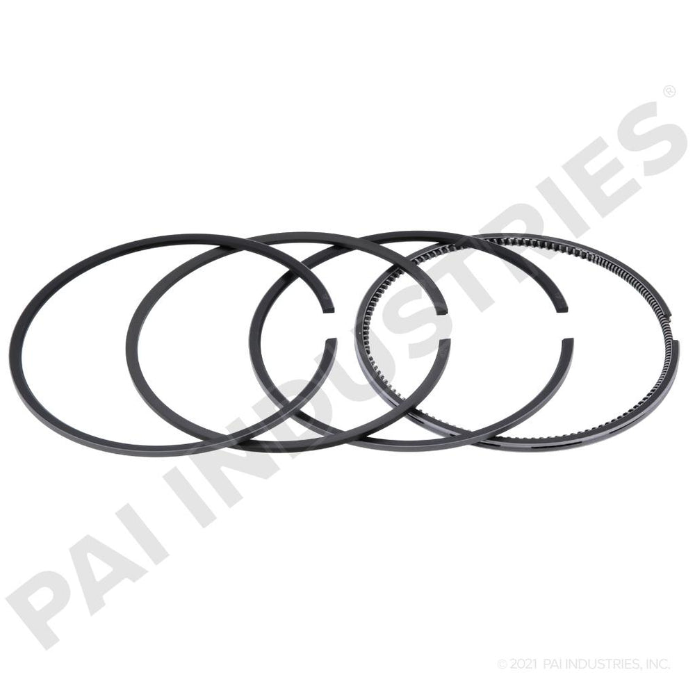 Mack E6 2  VALVE ENGINES RING SET