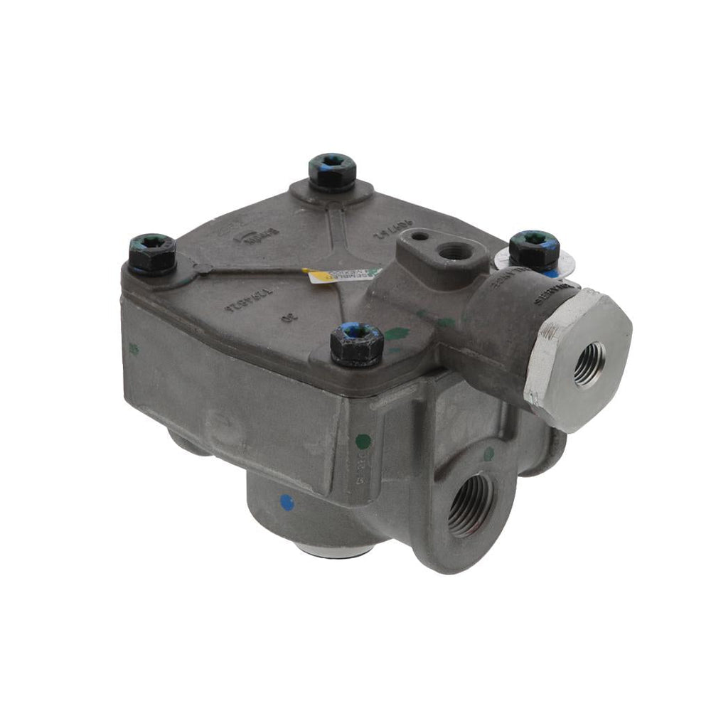 RELAY VALVE
